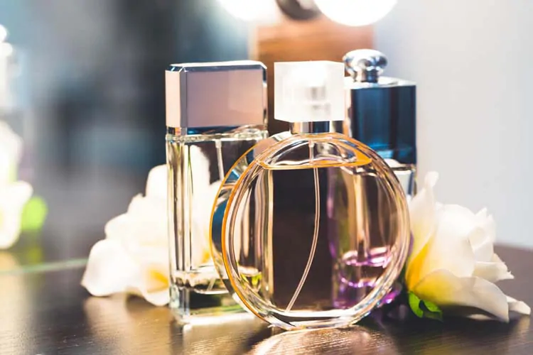 香水の種類や香調をご存じですか？理想の香水と出会える基礎知識 